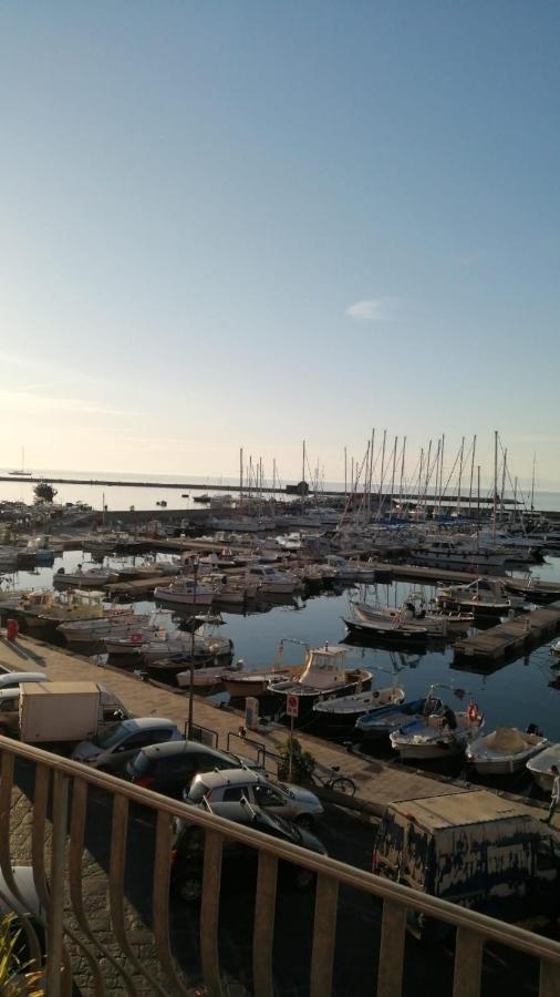 Stella Marina Lägenhet Procida Exteriör bild