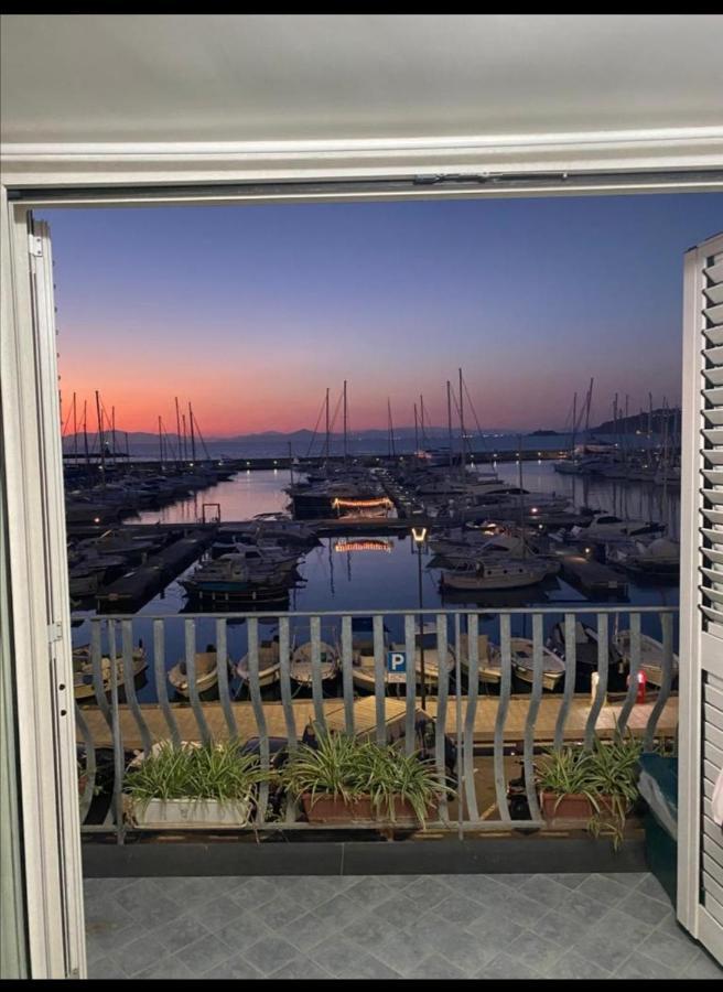 Stella Marina Lägenhet Procida Exteriör bild